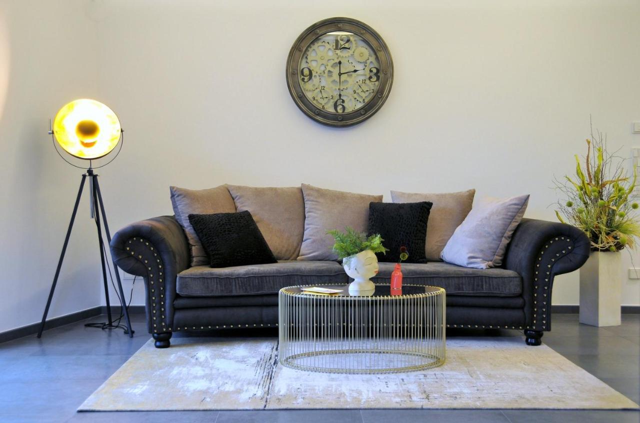 Ruhige Ferienwohnung Mit Garten Und Garage In Privatvilla Marlengo Extérieur photo