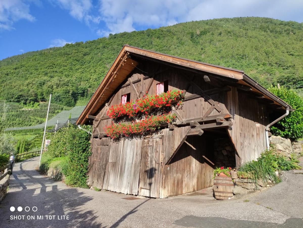 Ruhige Ferienwohnung Mit Garten Und Garage In Privatvilla Marlengo Extérieur photo